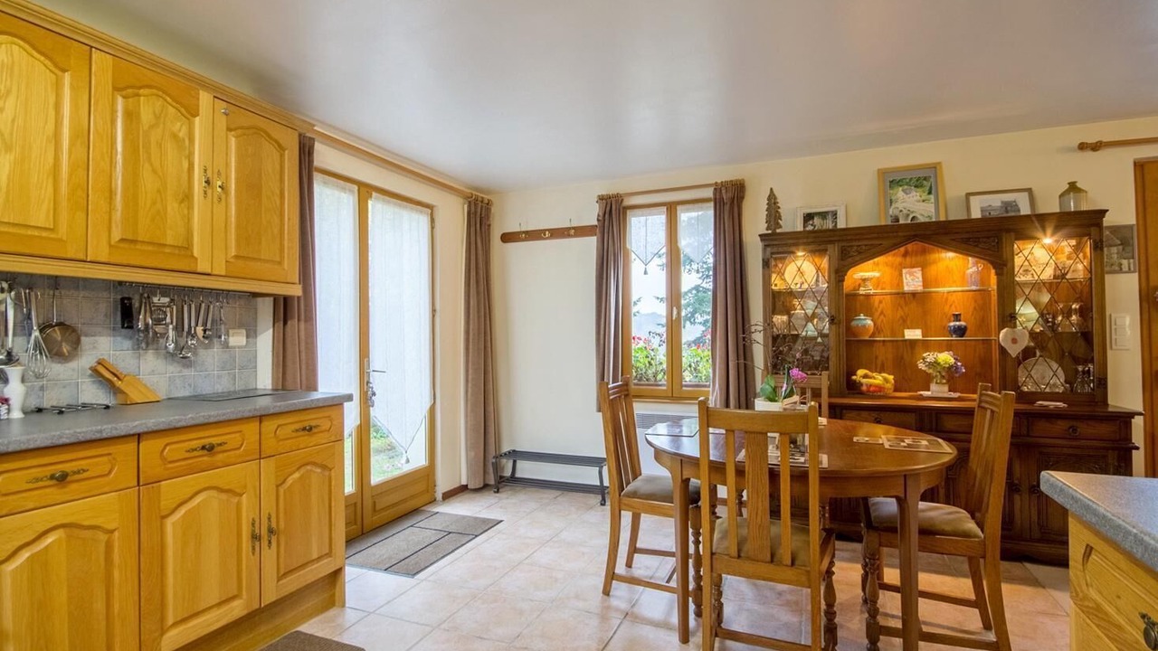 Photo of Kitchen in Langoelan
