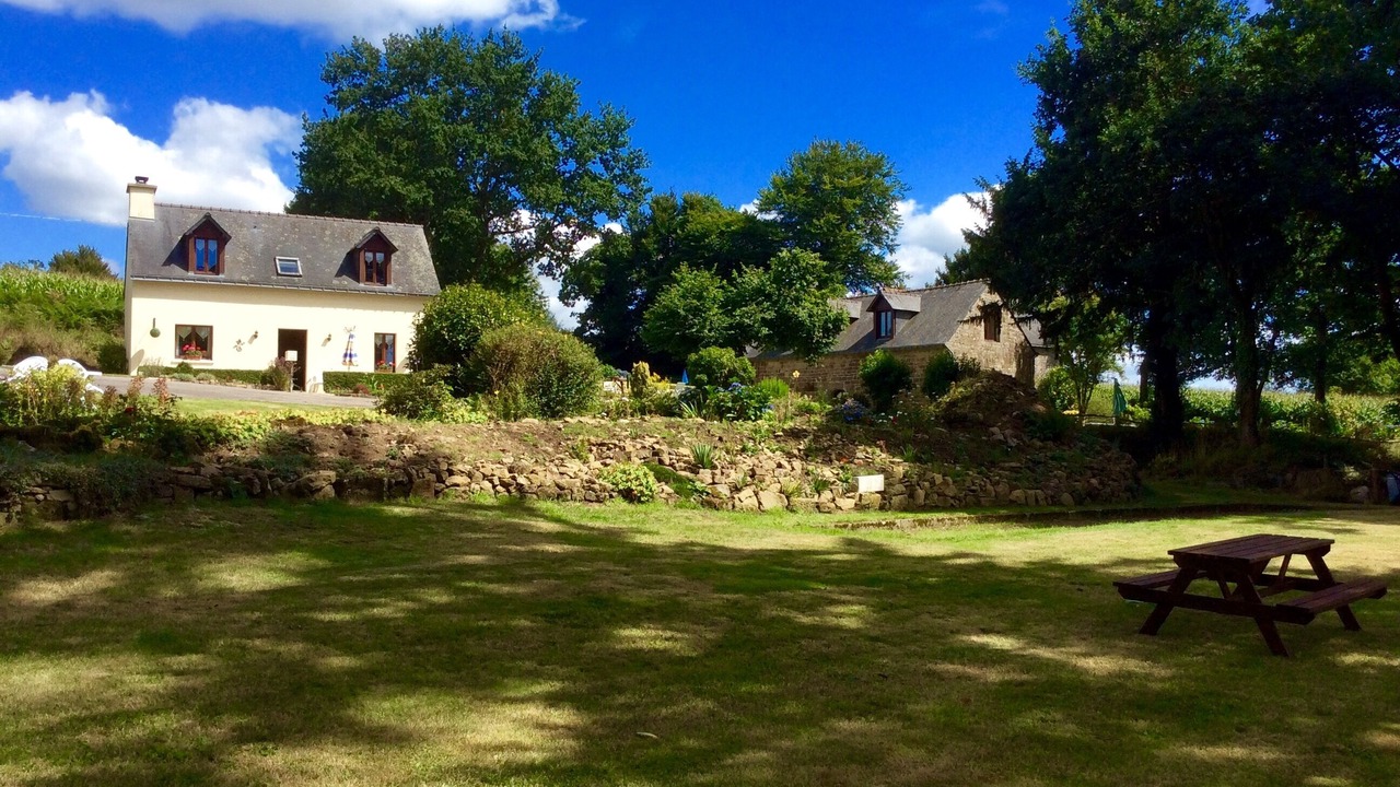 Photo of Outdoor in Langoelan