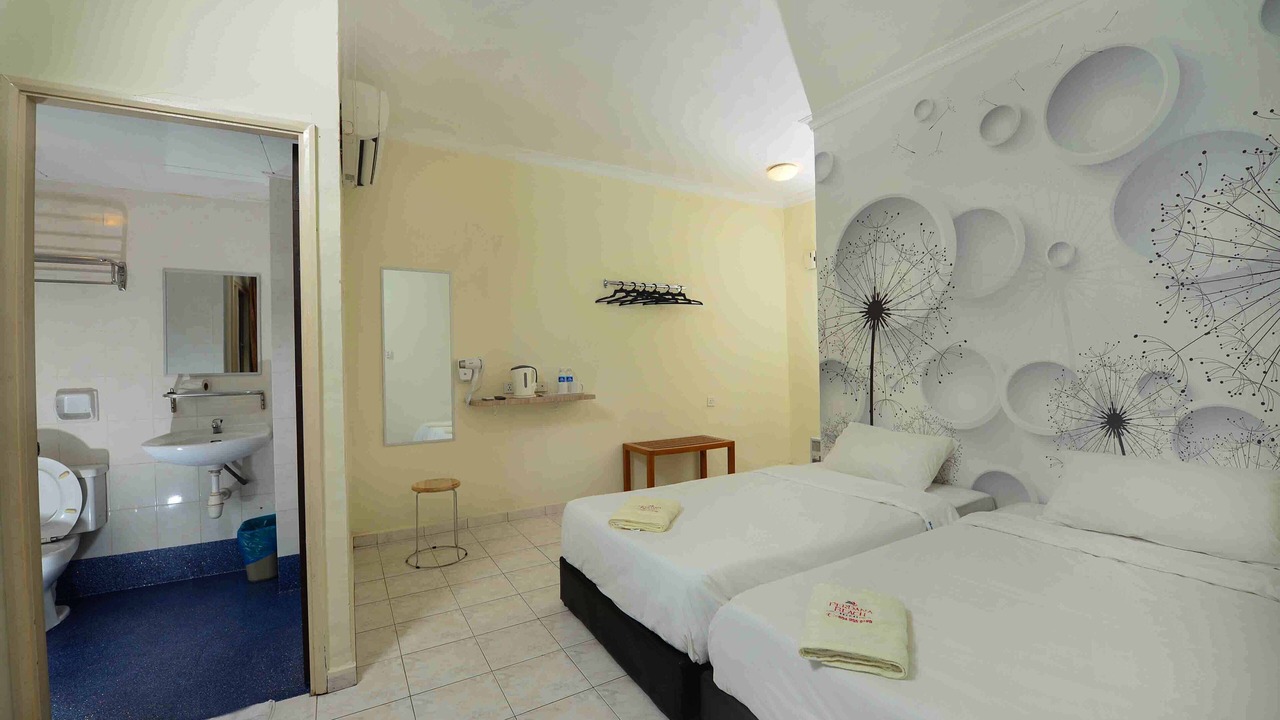 Photo of Bedroom in Padang Matsirat