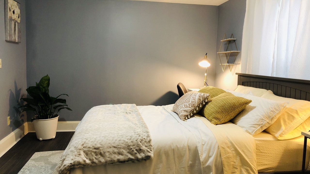 Photo of Bedroom in Back Cove