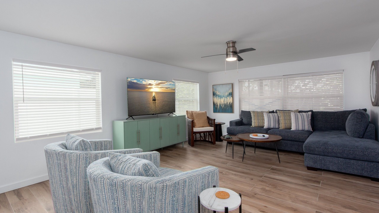 Photo of Livingroom in Bay Esplanade