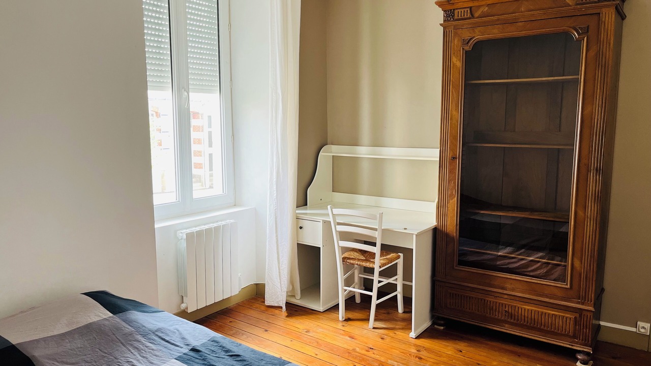 Photo of Bedroom in La Roche-sur-Yon
