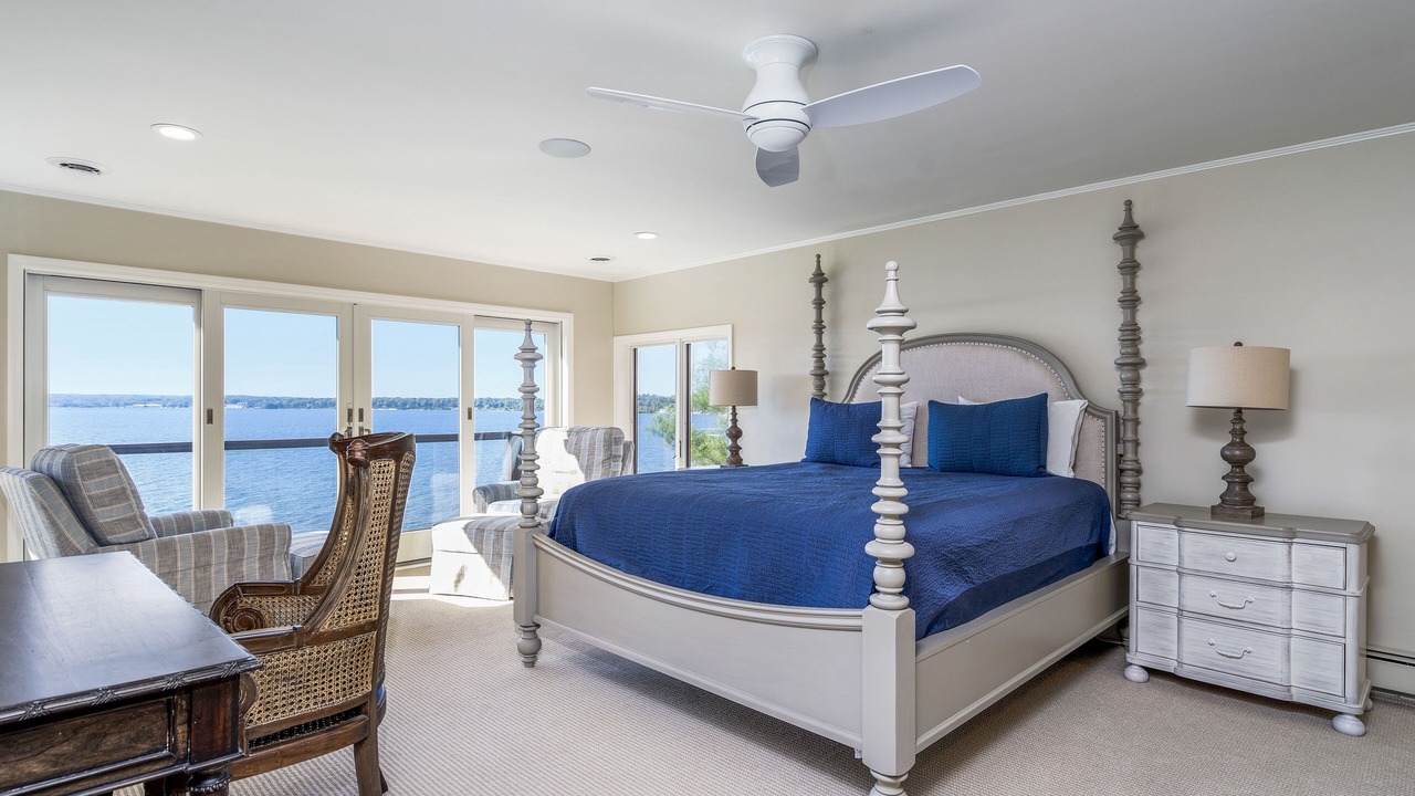 Photo of Bedroom in Charlevoix