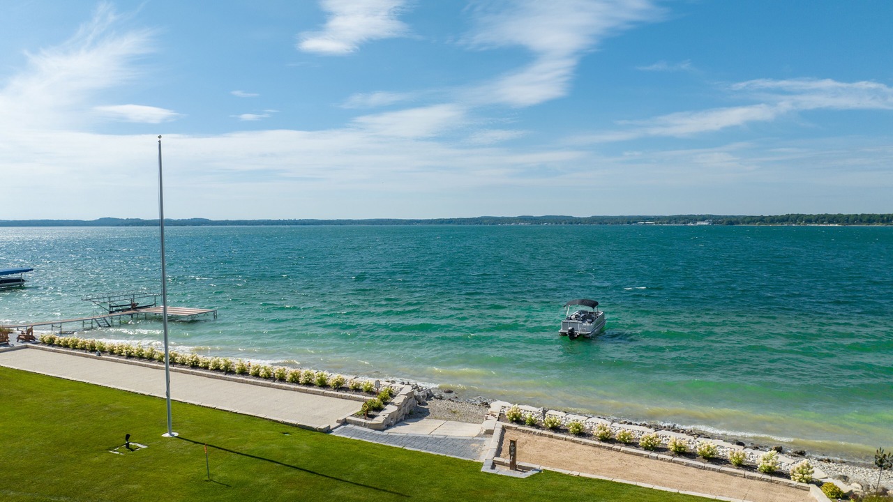 Photo of Others in Charlevoix