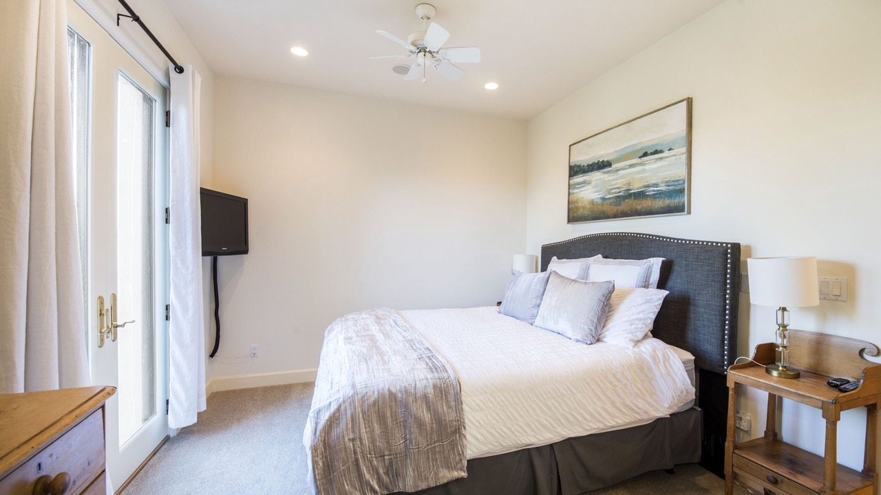 Photo of Bedroom in St. Helena