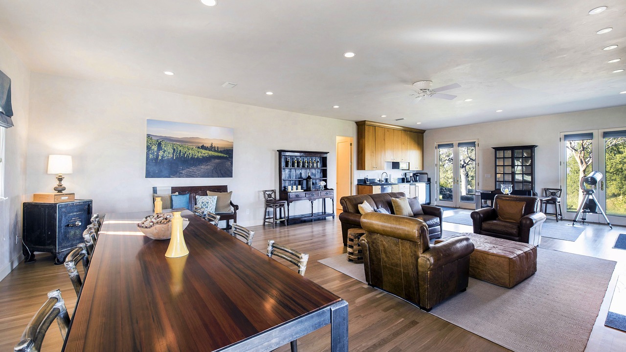 Photo of Livingroom in St. Helena