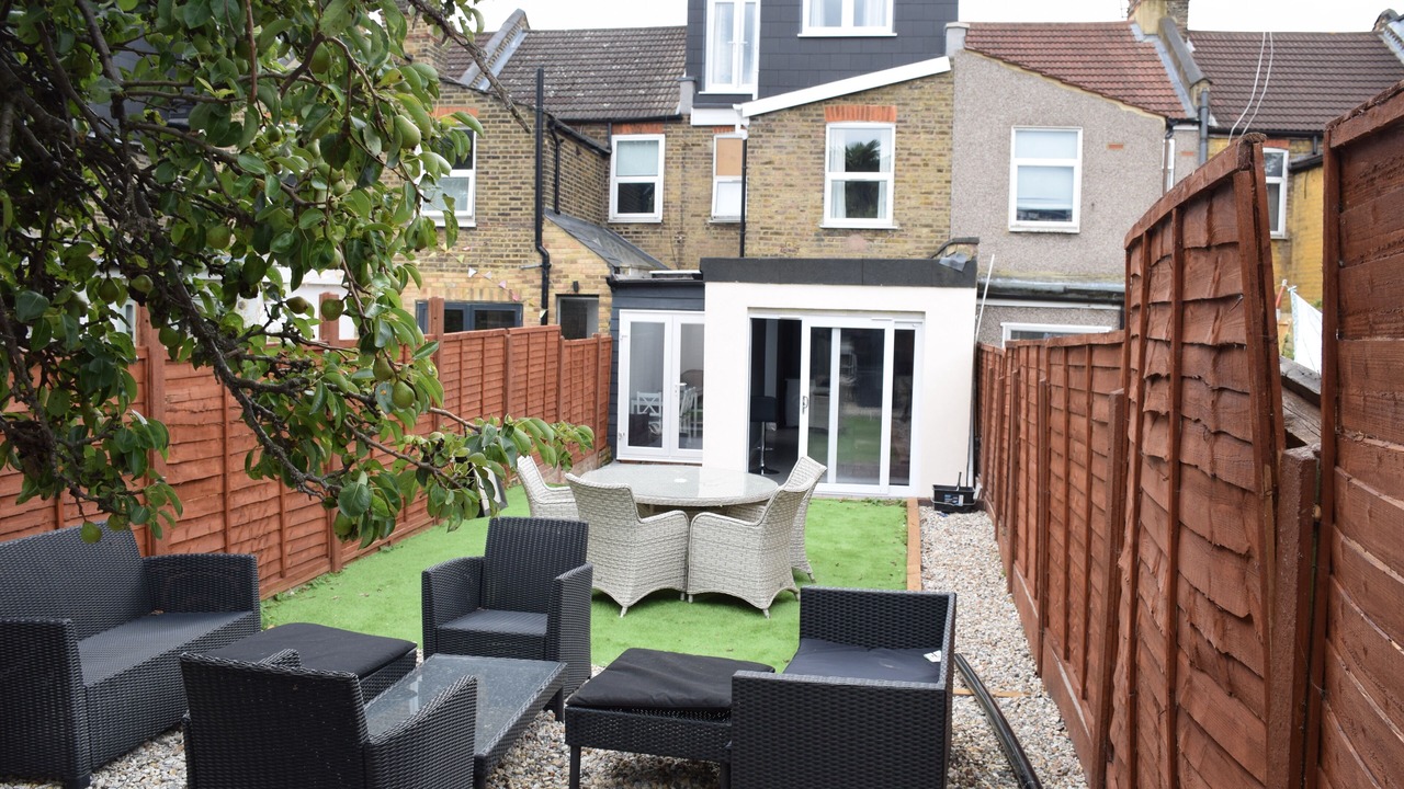 Photo of Patio Balcony in Higham Hill