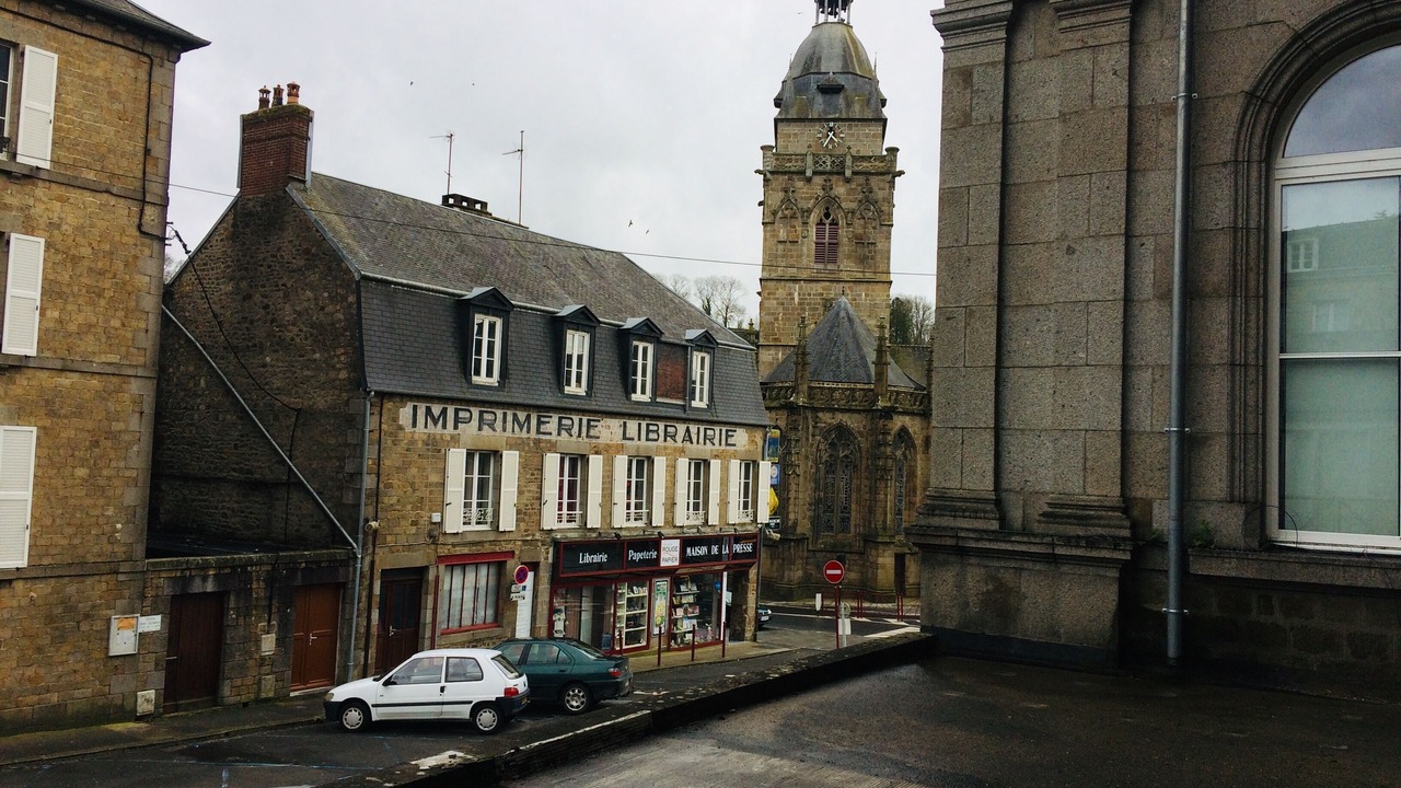 Photo of Others in Villedieu-les-Poeles