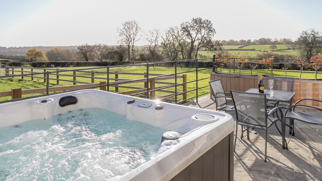 Photo of Others in Ticknall