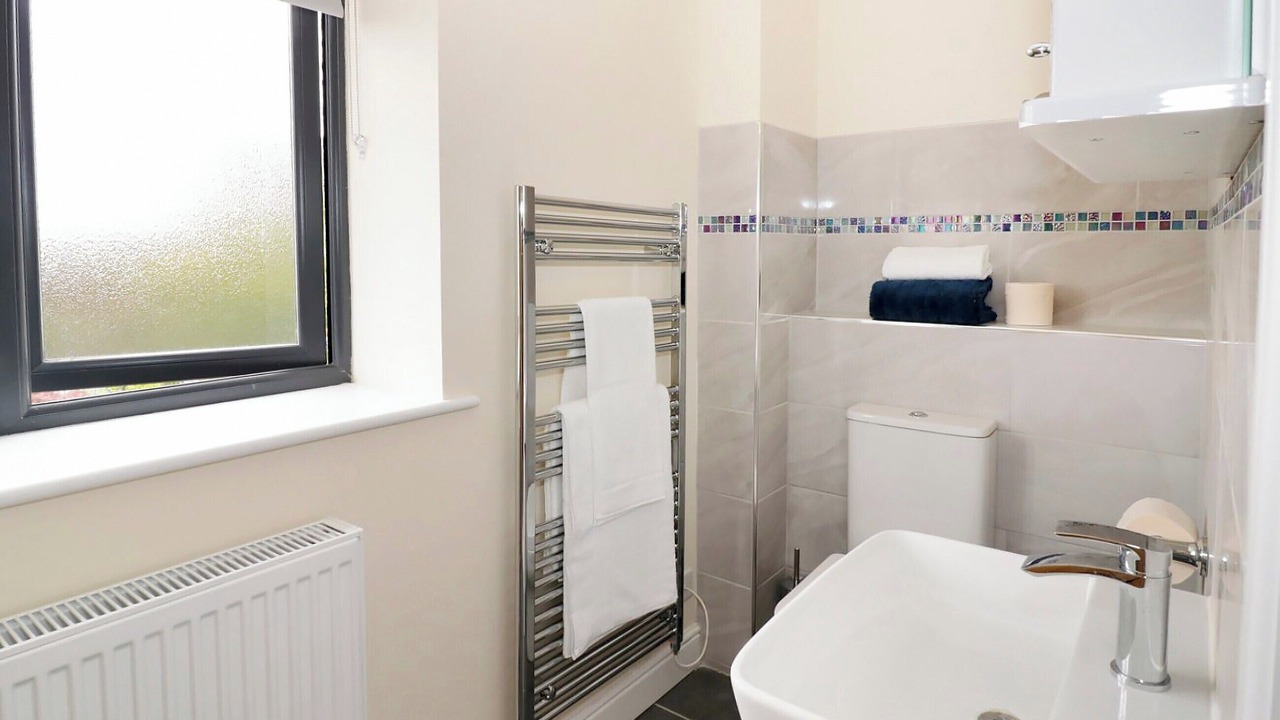 Photo of Bedroom in Swadlincote