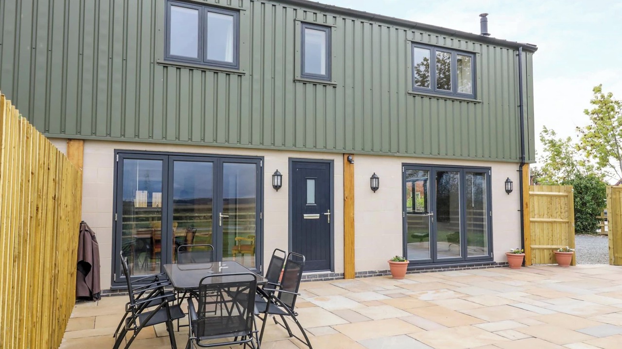 Photo of Outdoor in Swadlincote