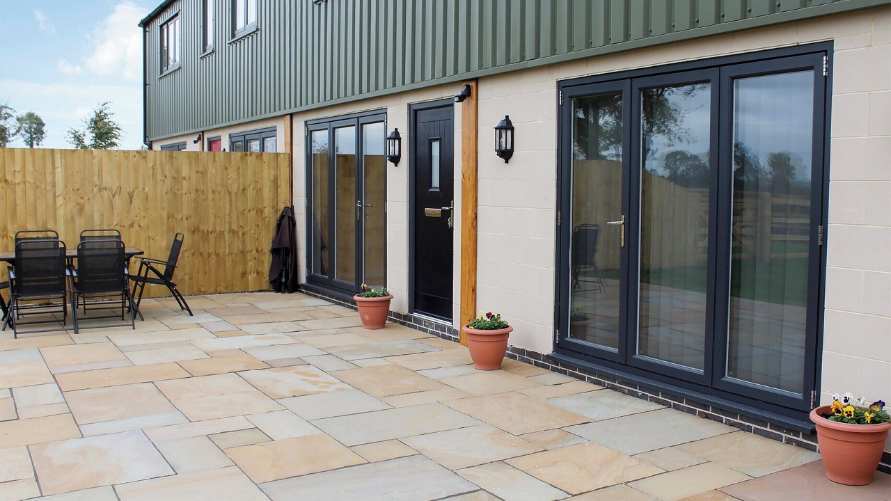 Photo of Outdoor in Swadlincote