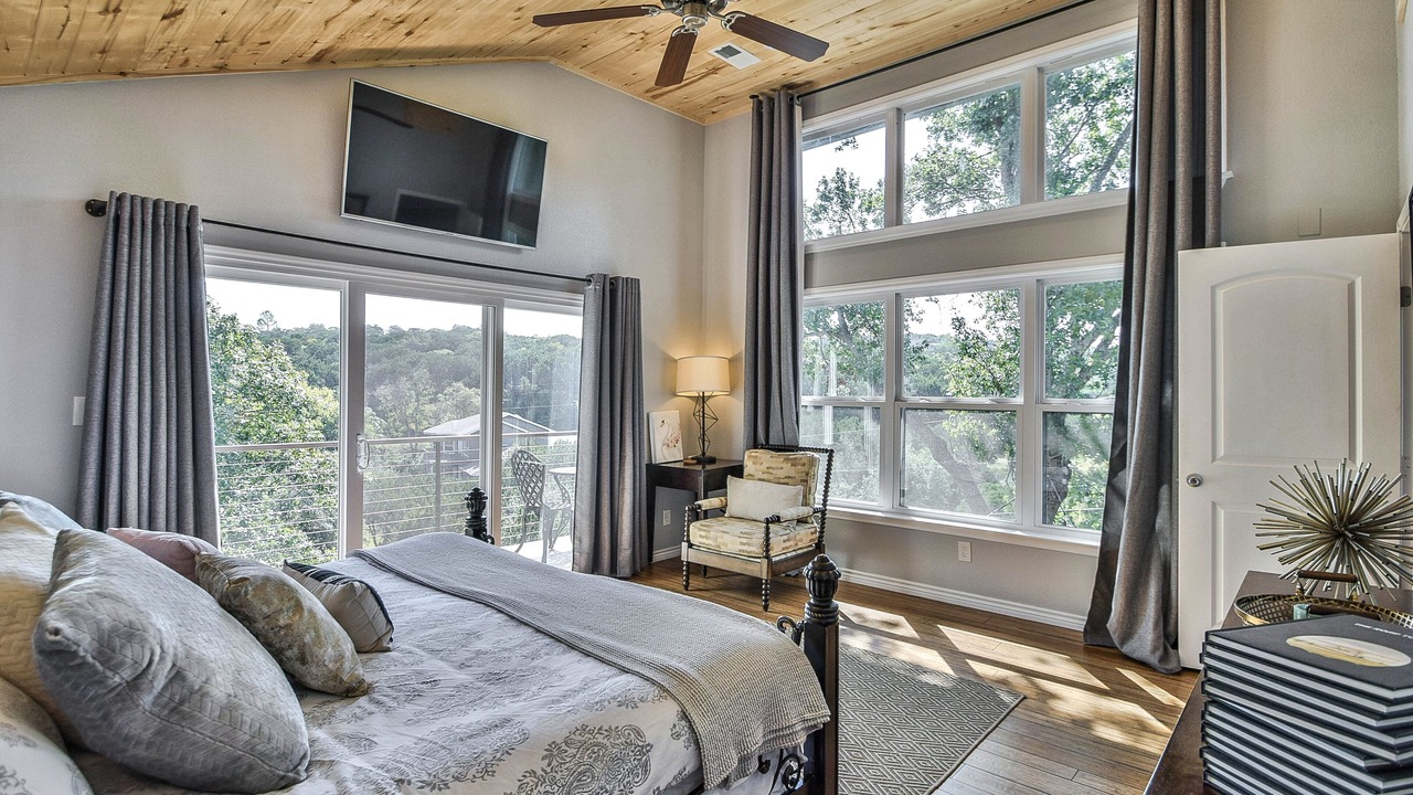 Photo of Bedroom in Granbury