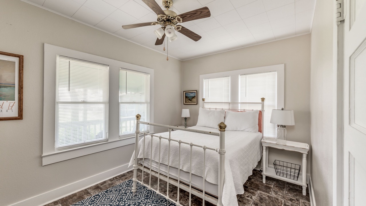 Photo of Bathroom in Fulton