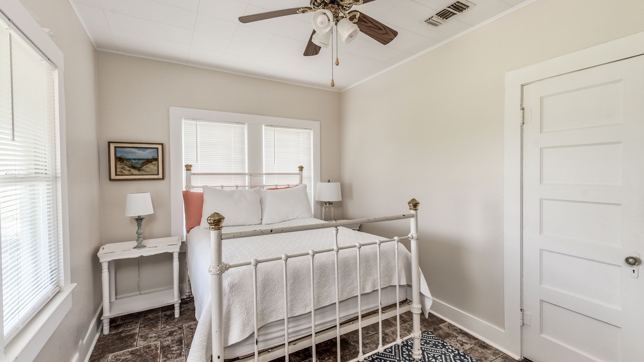 Photo of Bedroom in Fulton