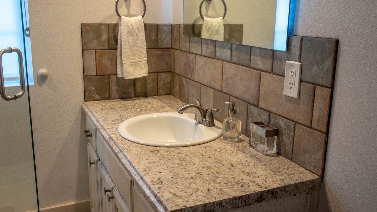 Photo of Bathroom in South Manchaca