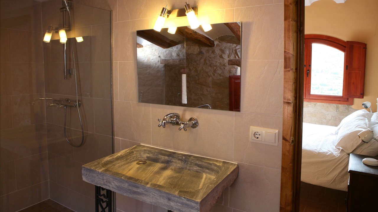 Photo of Bathroom in Rocallaura