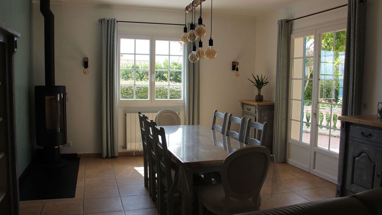 Photo of Others in Pinet