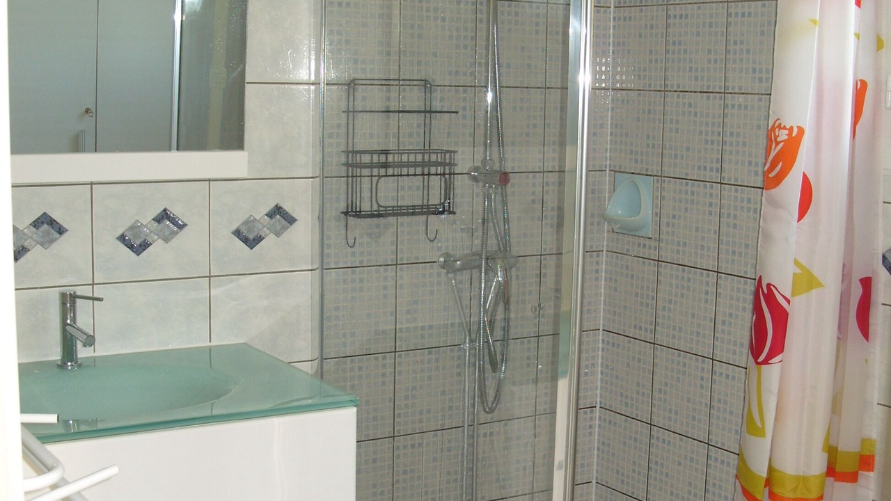 Photo of Bathroom in La Plaine-sur-Mer