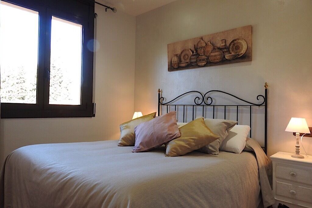 Photo of Bedroom in Pontons