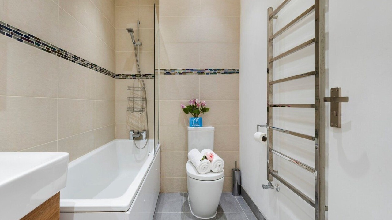 Photo of Bathroom in Earl's Court