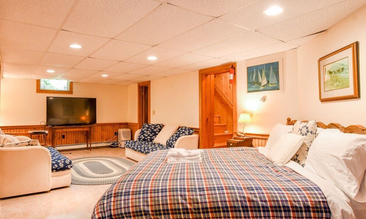 Photo of Bedroom in East Orleans