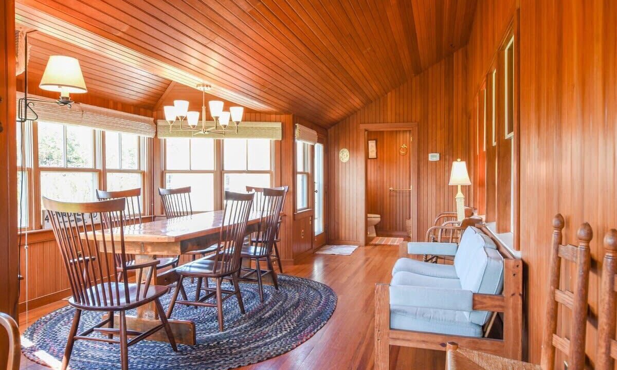 Photo of Others in East Orleans