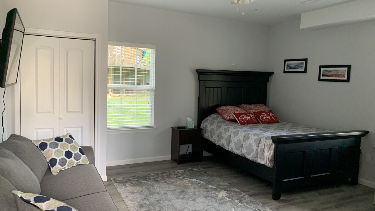 Photo of Bedroom in Northside