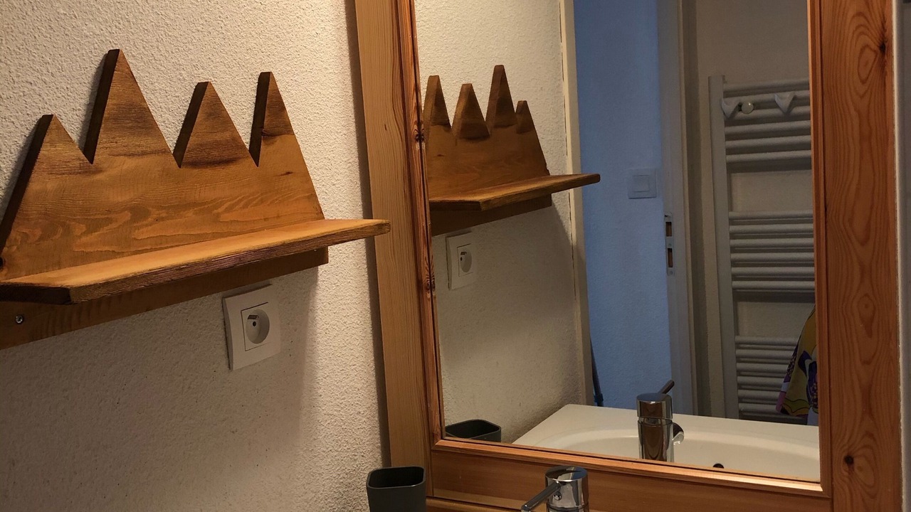 Photo of Bathroom in Saint-Etienne-en-Devoluy