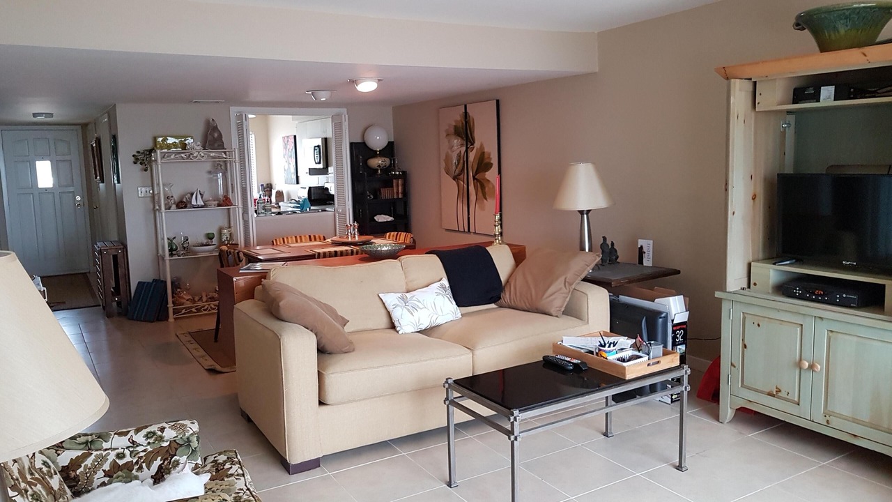 Photo of Livingroom in Saint Helena Island