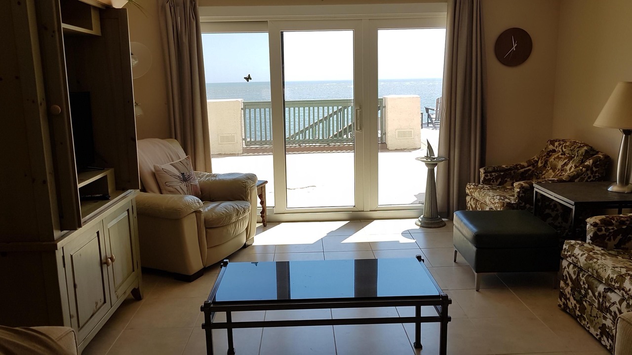 Photo of Livingroom in Saint Helena Island