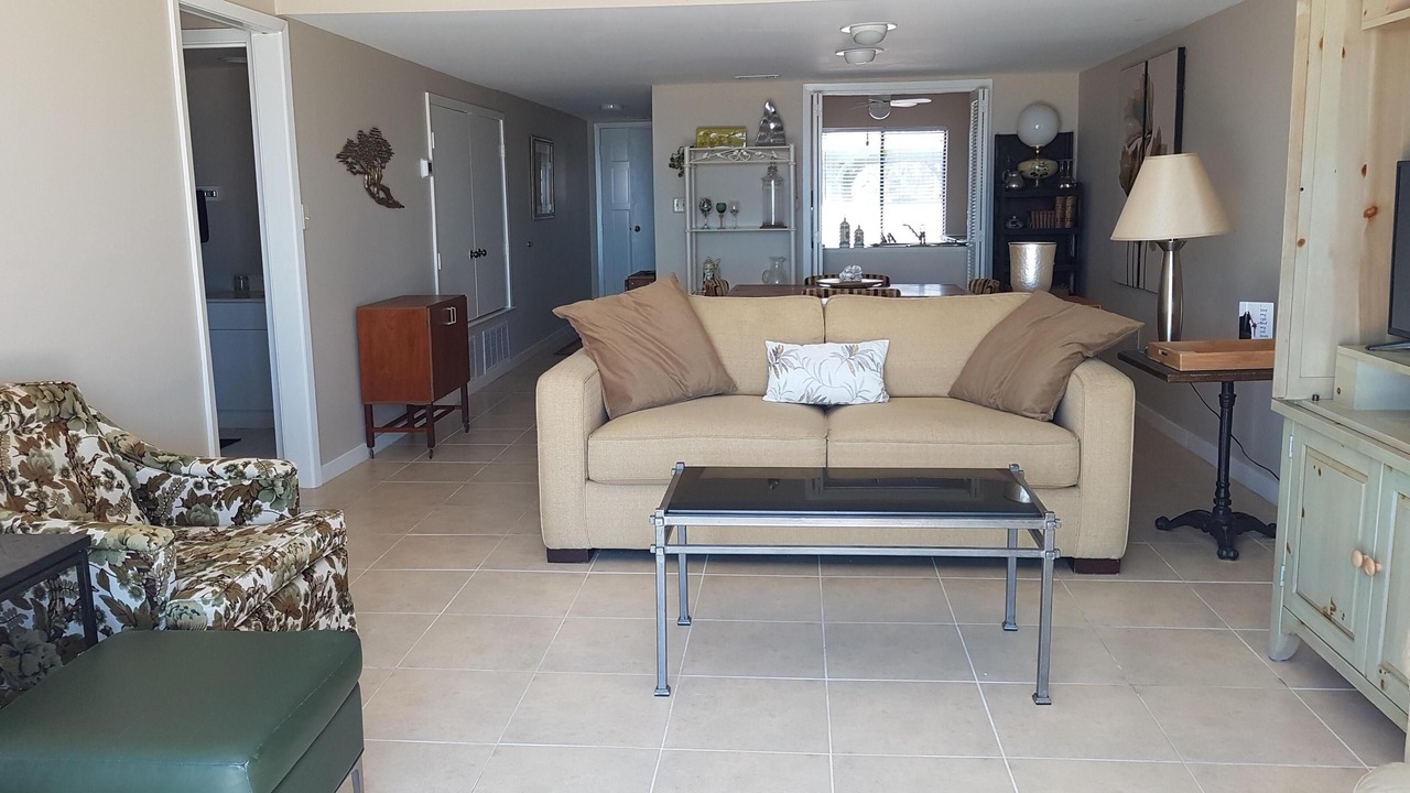 Photo of Livingroom in Saint Helena Island