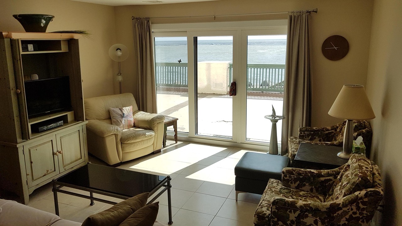 Photo of Livingroom in Saint Helena Island