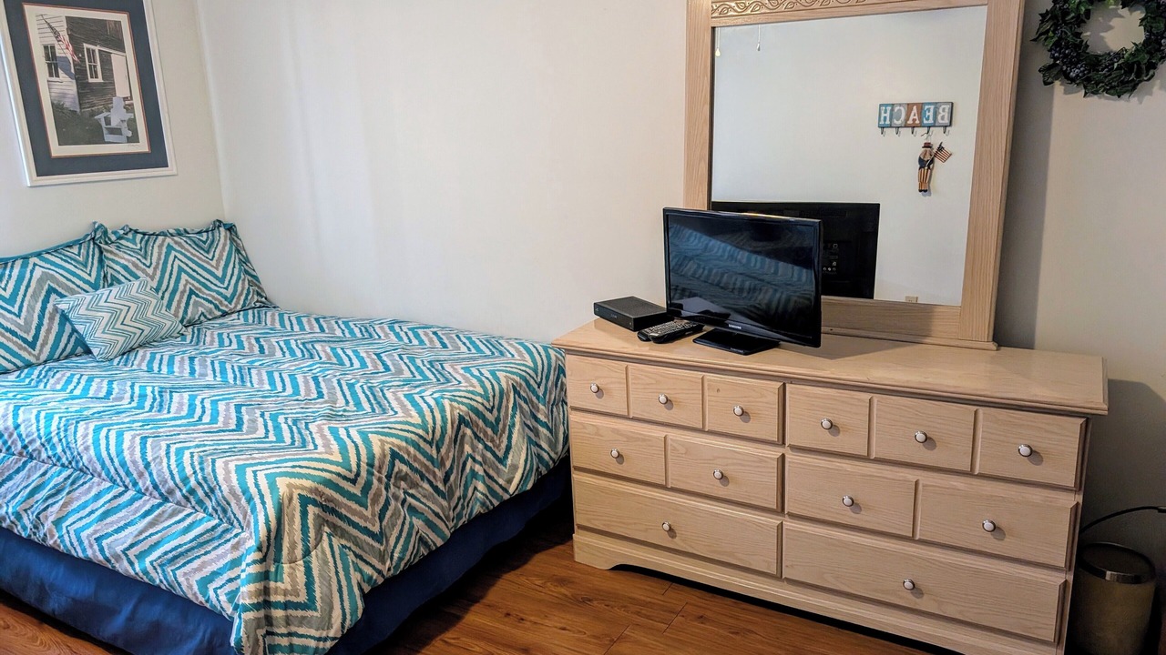 Photo of Bedroom in Surfside Beach