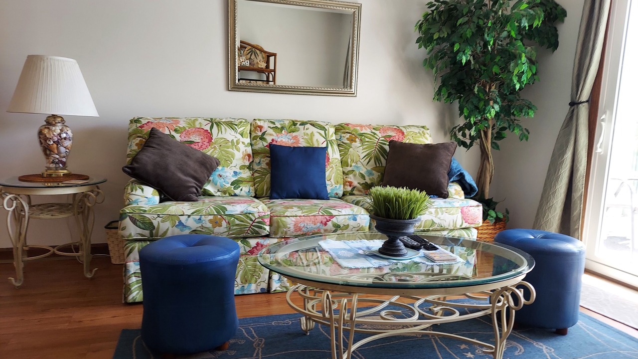 Photo of Livingroom in Surfside Beach