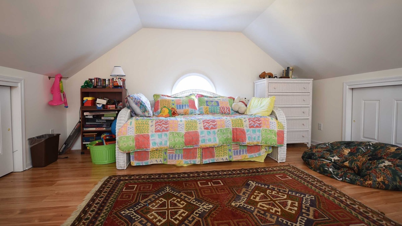 Photo of Bedroom in Skaneateles