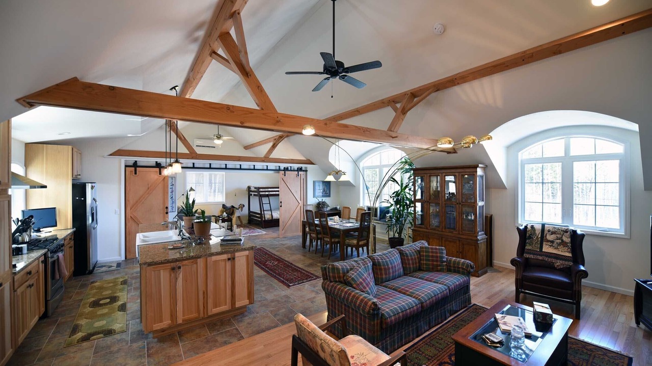 Photo of Livingroom in Skaneateles