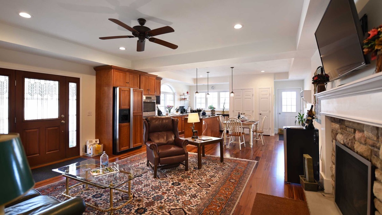 Photo of Livingroom in Skaneateles