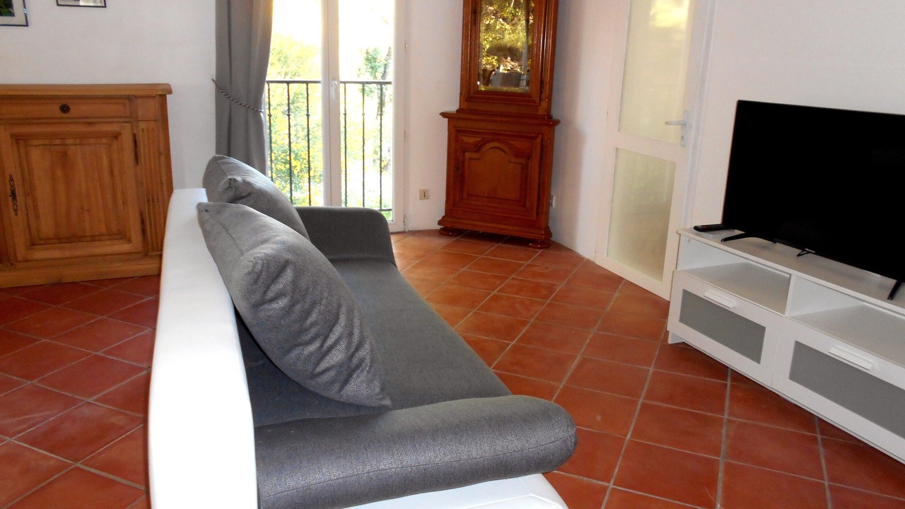 Photo of Livingroom in Collorgues
