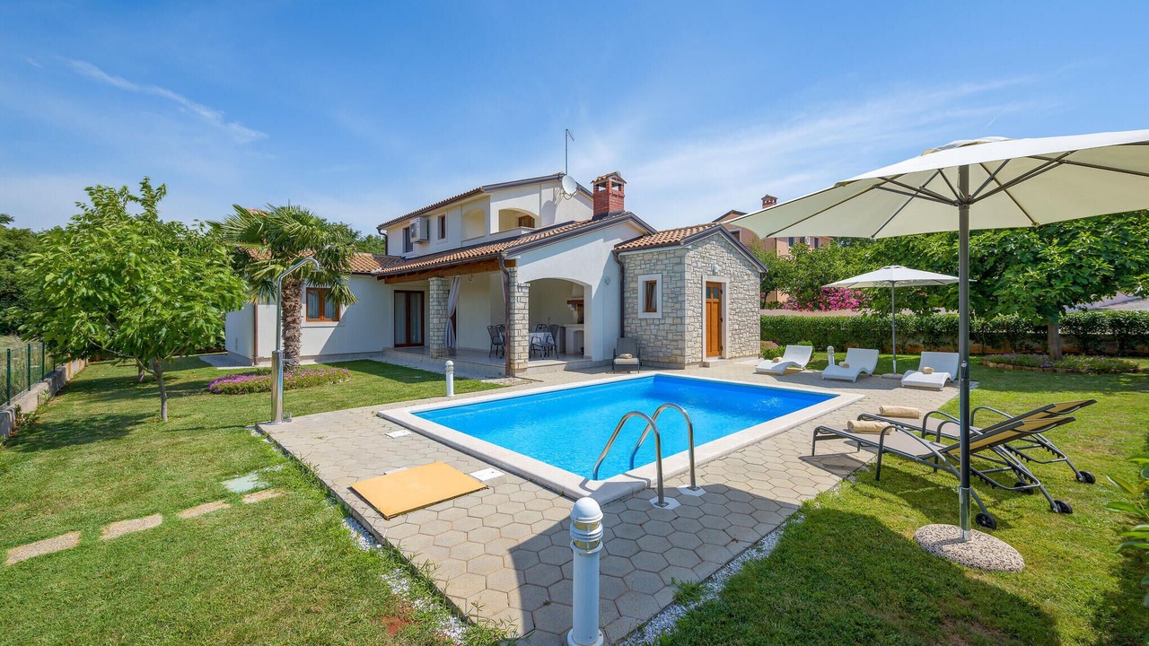 Photo of Outdoor in Mofardini