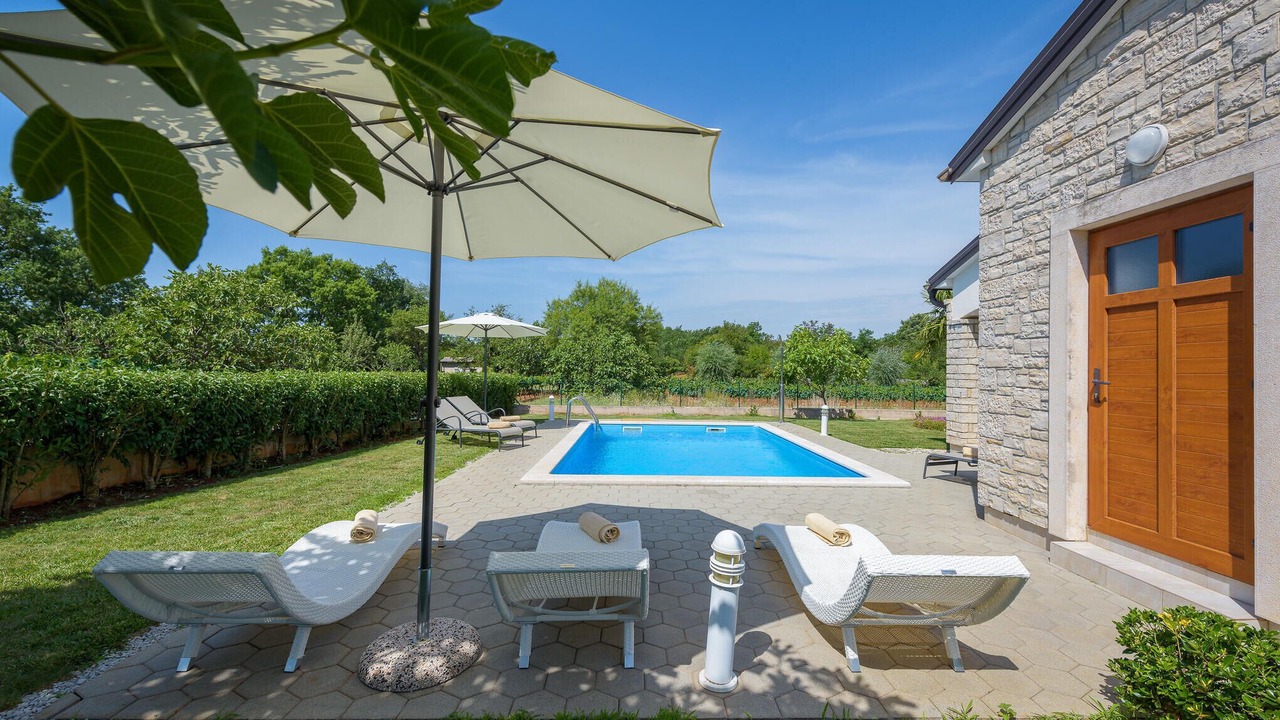 Photo of Outdoor in Mofardini