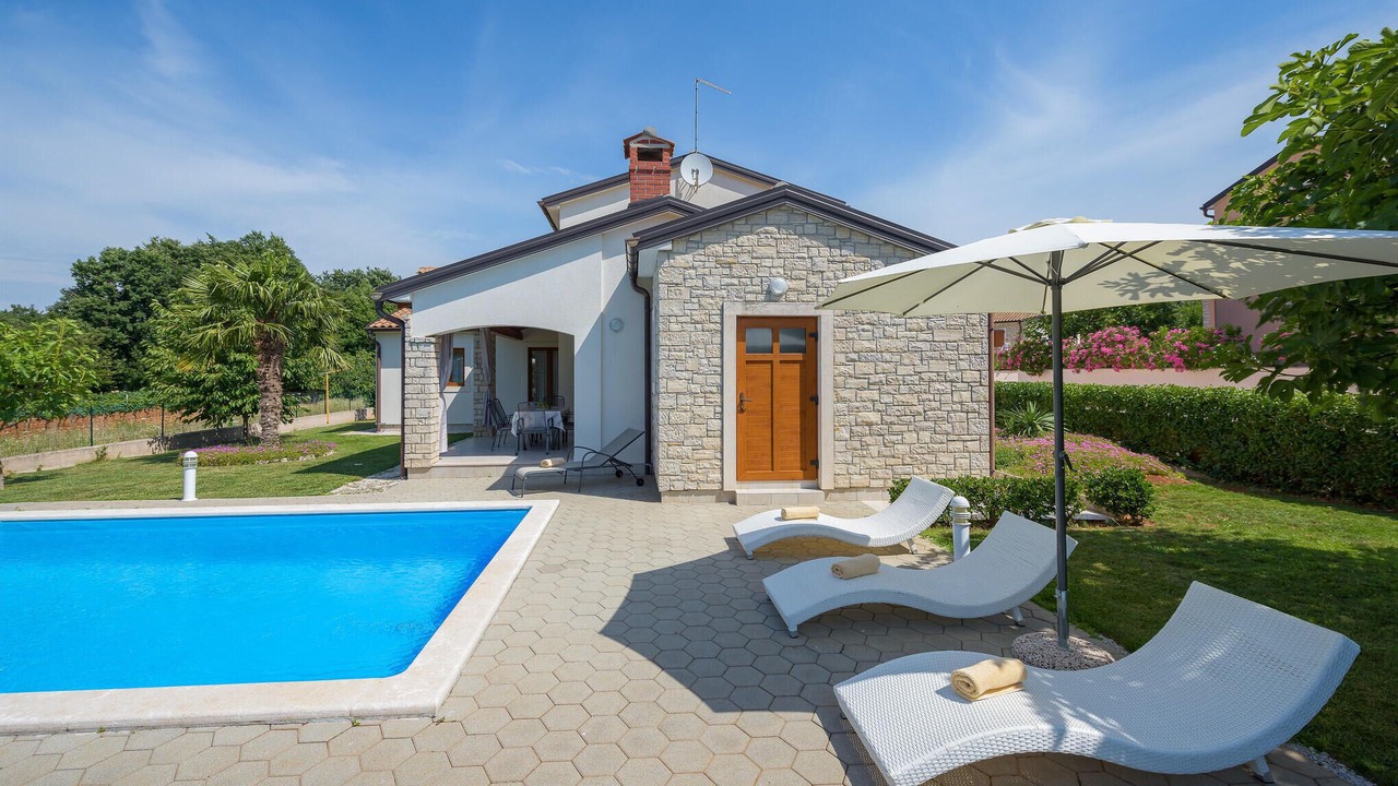 Photo of Outdoor in Mofardini