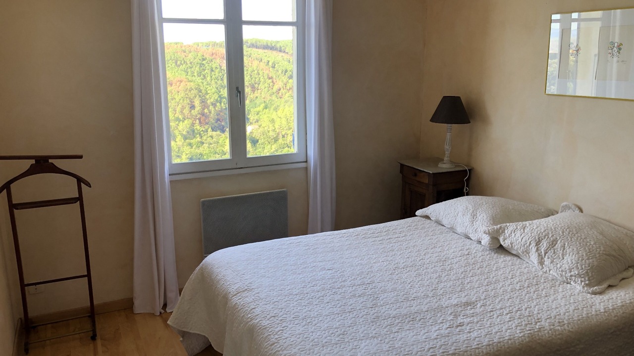 Photo of Bedroom in Largentiere