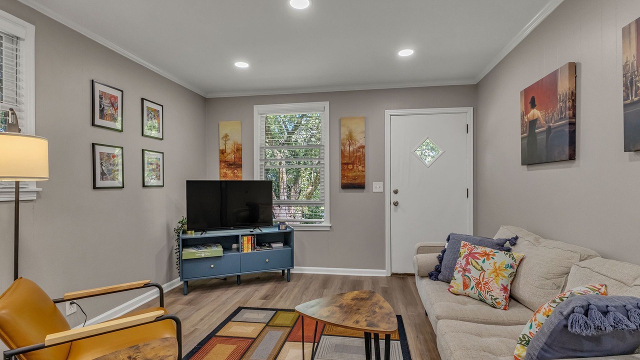 Photo of Livingroom in Donelson Hills