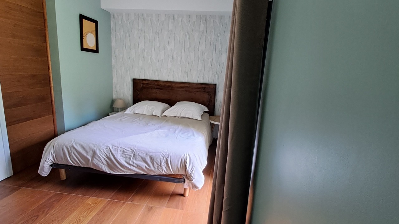 Photo of Bedroom in Le Thoureil