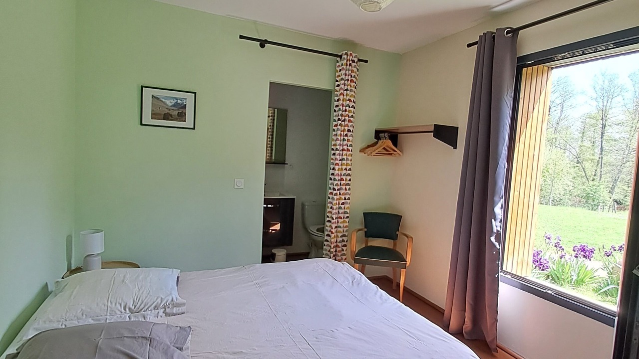 Photo of Bedroom in Le Thoureil