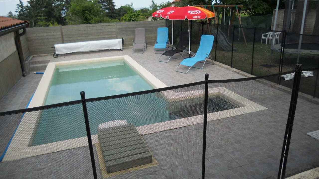 Photo of Outdoor in Saint-Haon-le-Chatel