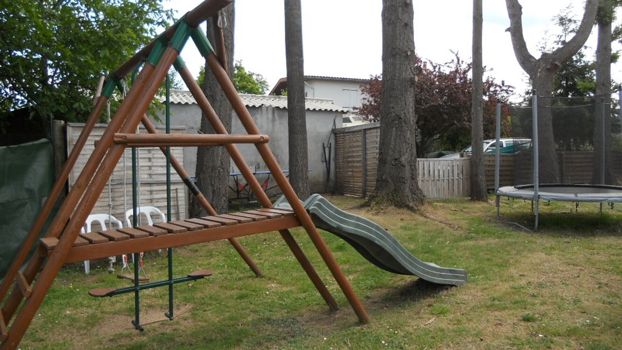 Photo of Outdoor in Saint-Haon-le-Chatel