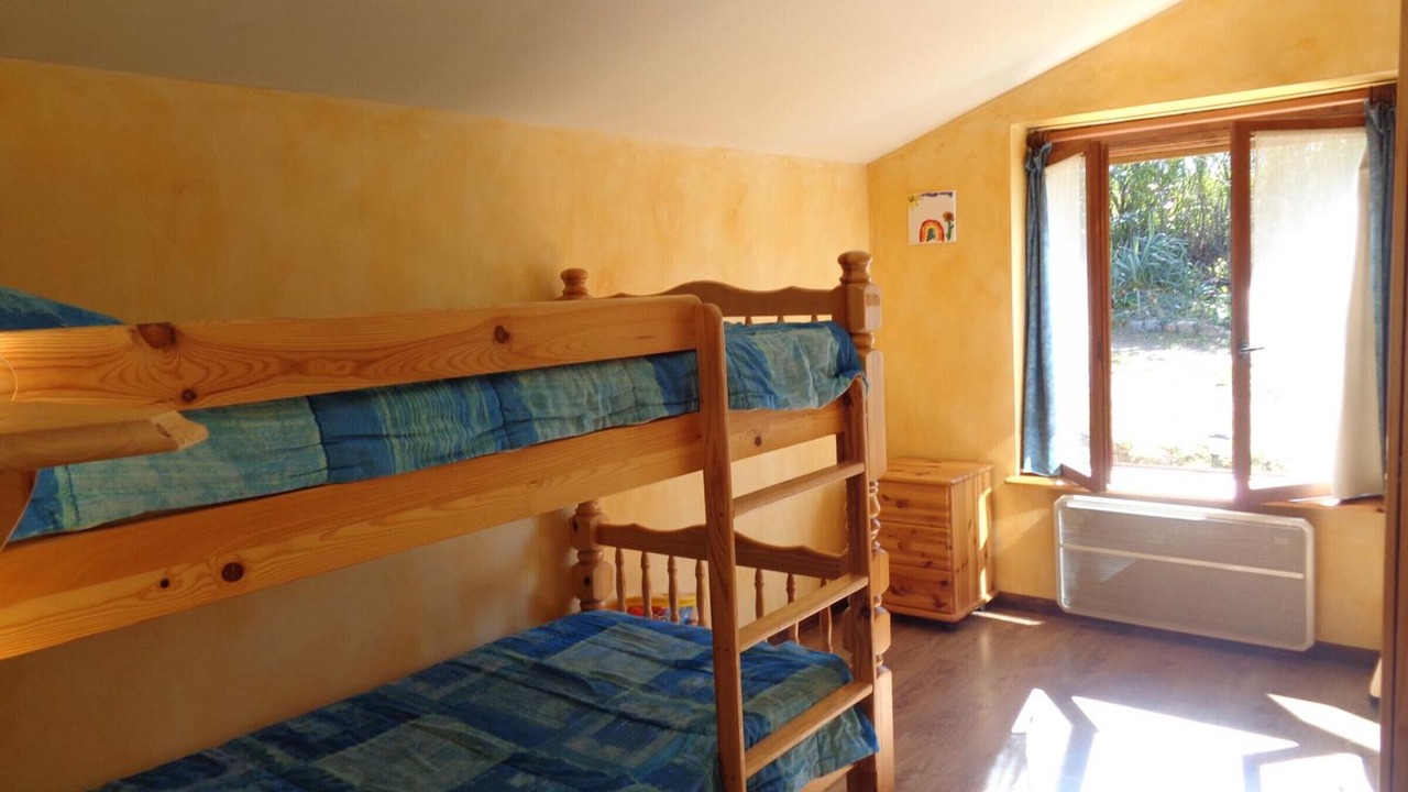 Photo of Bedroom in Saint-Haon-le-Chatel