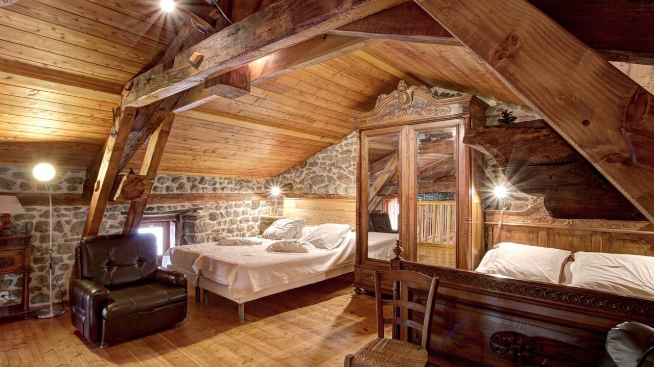 Photo of Bedroom in Essertines-en-Chatelneuf